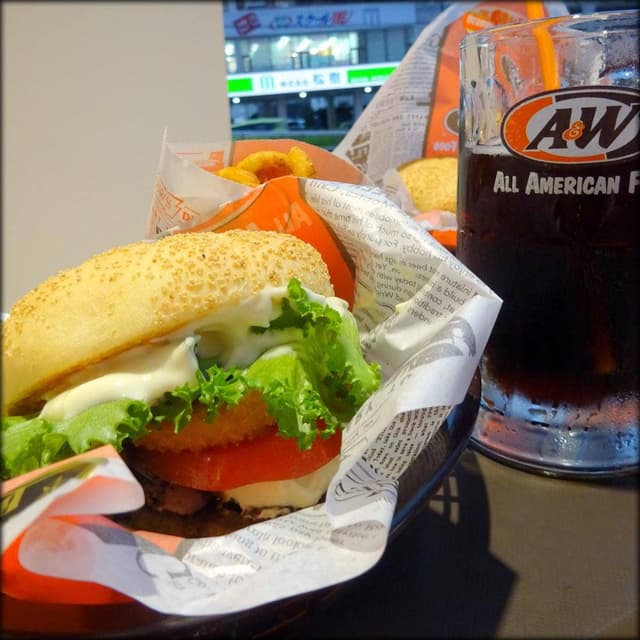 A&W うるま安慶名店 - サブ画像2