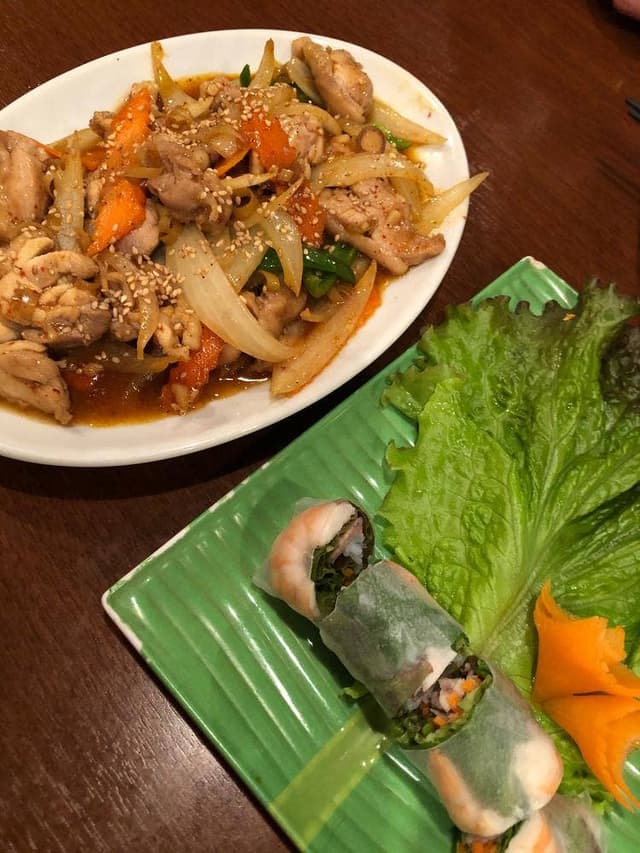 ベトナム料理 ホァングン 渋谷文化村通り店 - サブ画像3
