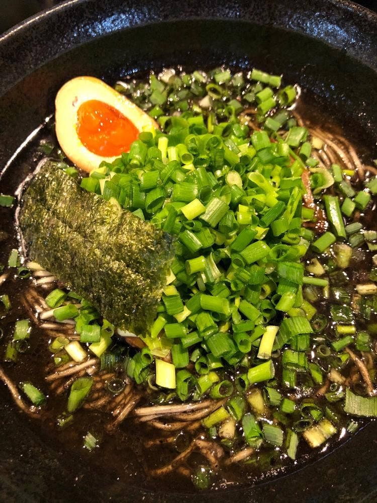 黒味拉麺