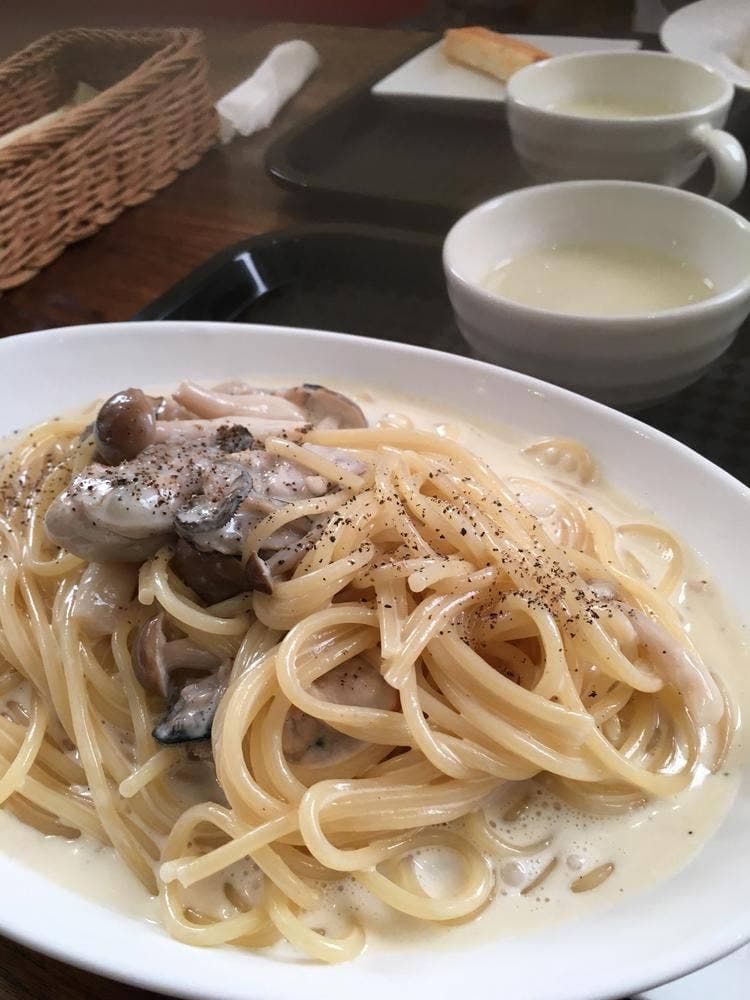 フーディング カフェ エス