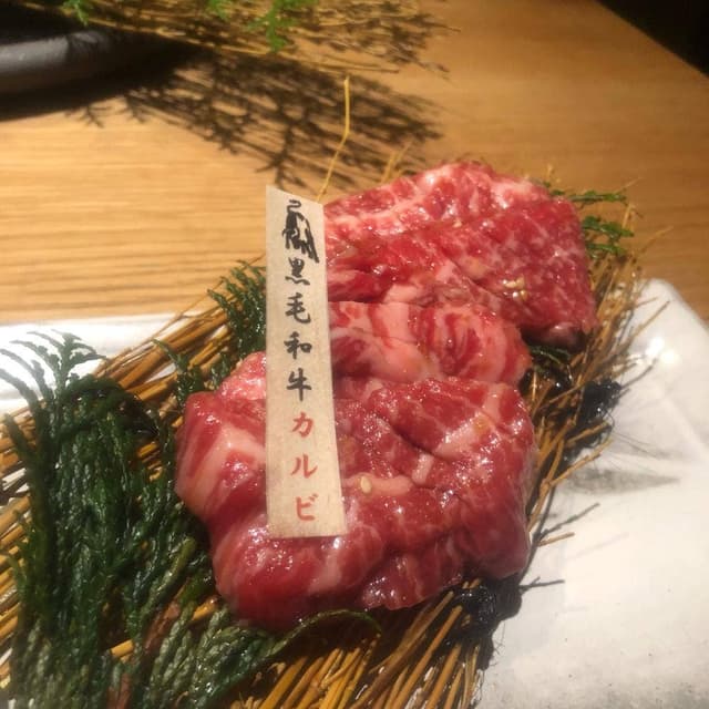 炭火焼肉 牛仁 一番町本店 - サブ画像3