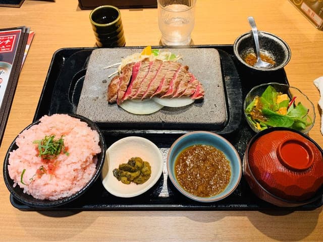 石焼きステーキ贅 砺波店 - サブ画像2