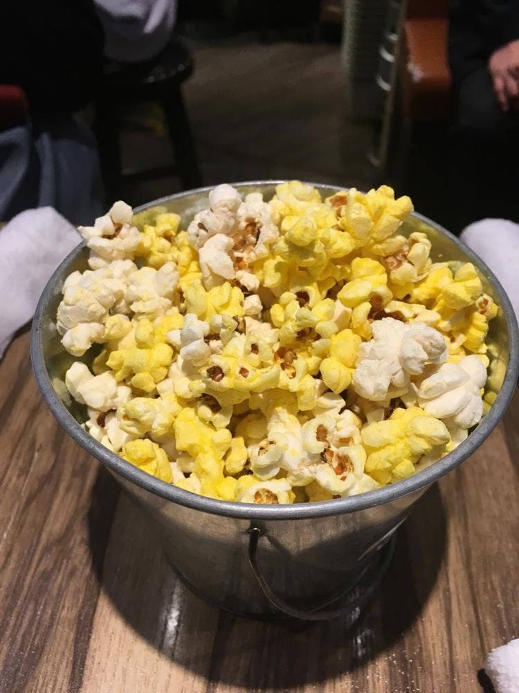 ラッツダイニング 丸の内店