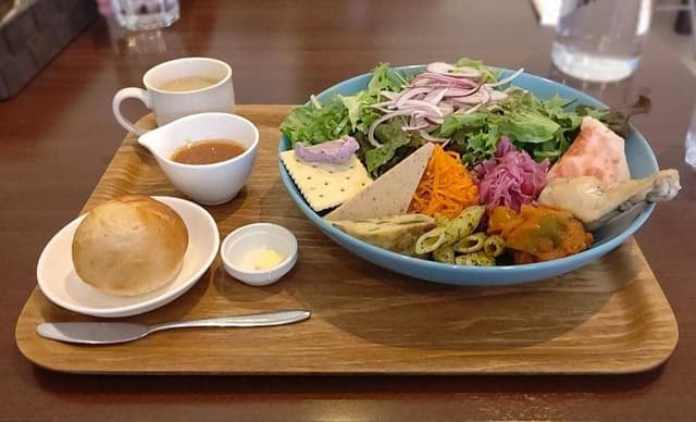 お野菜ダイニング ONE PIECE - サブ画像1