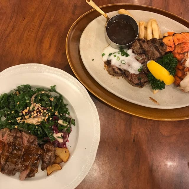 ロイヤルホスト 姫路本町店 - サブ画像2