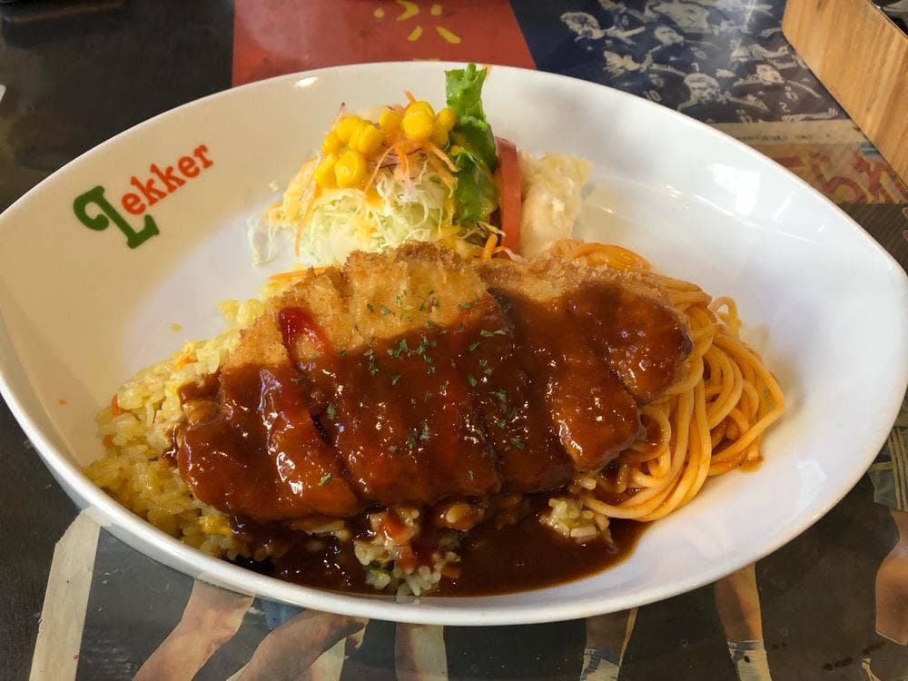 カフェレストランレッケル