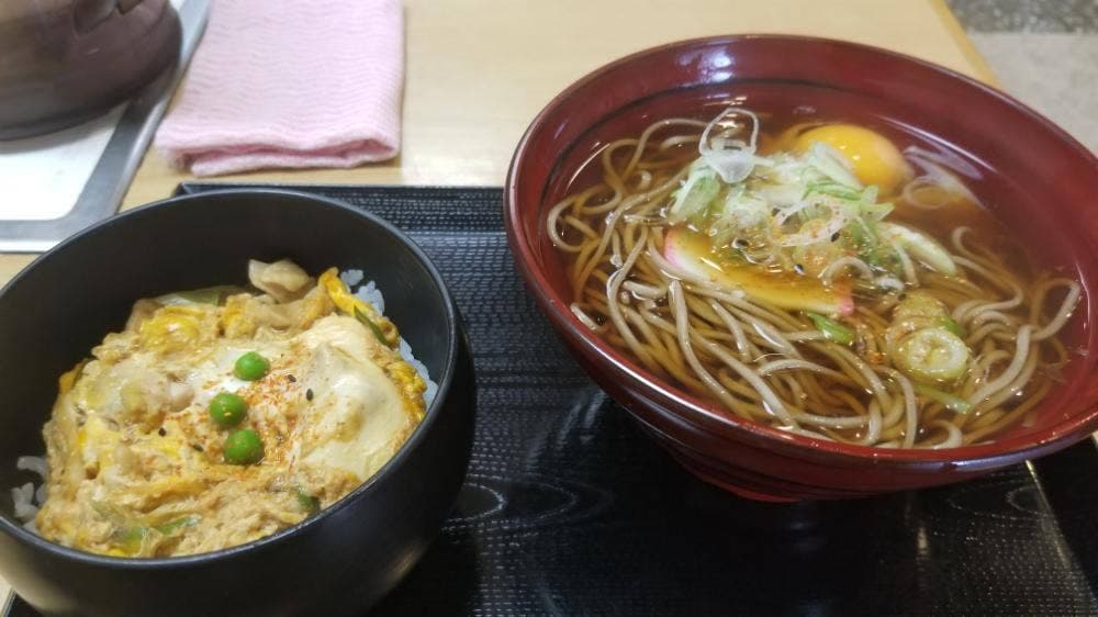 丸徳そば店