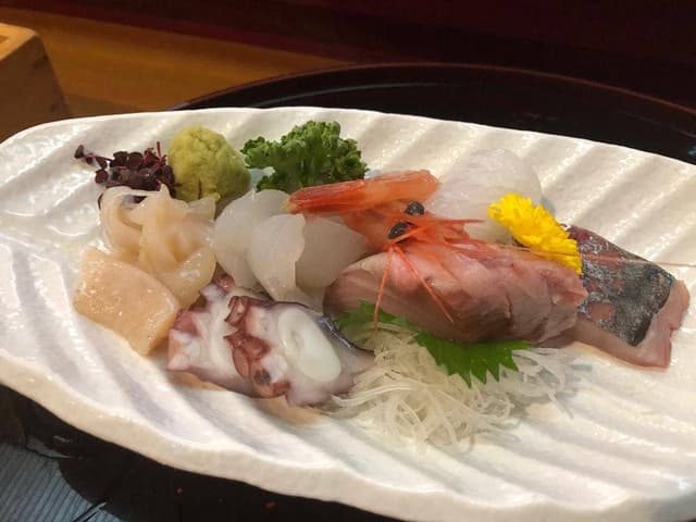 寿し割烹 八重 - サブ画像1