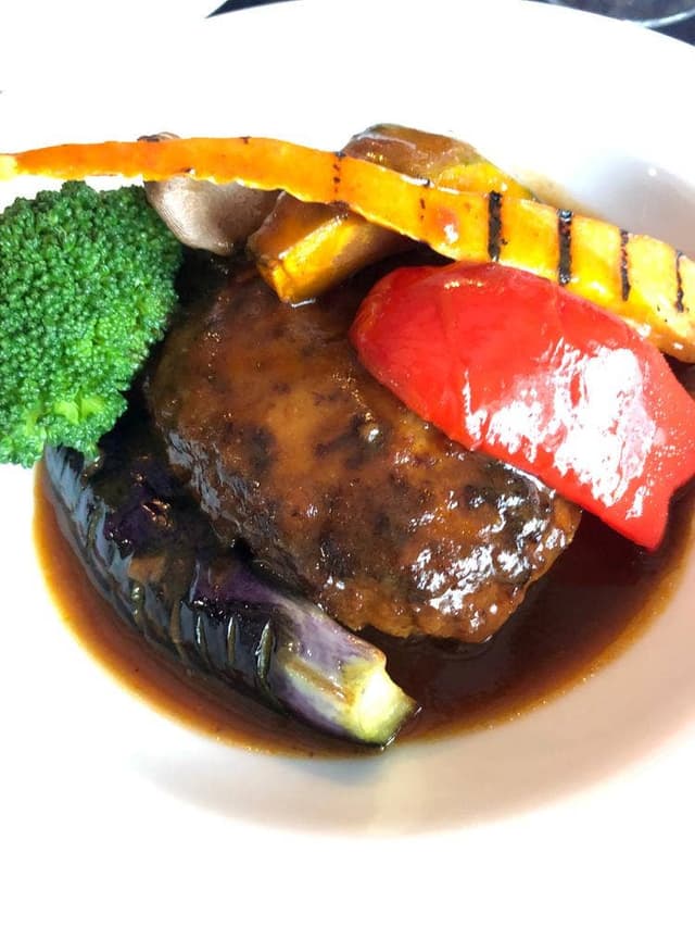 煮込み料理とワインの店 レストラン オールドエイジ - サブ画像2