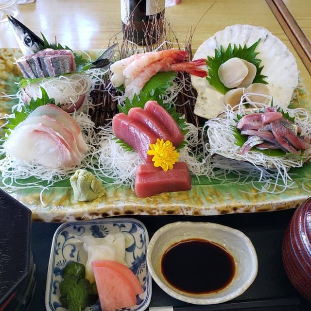 海鮮レストラン浜辺 - サブ画像3