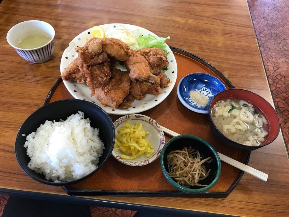四日市港 第一船員会館
