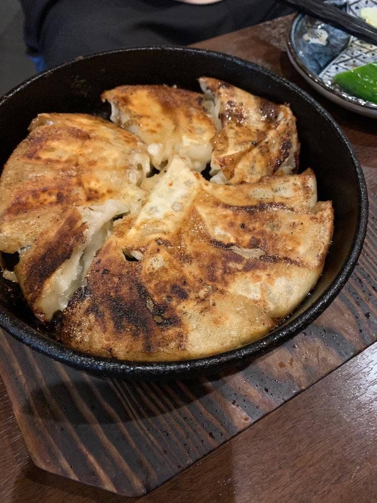 博多串焼きと鉄鍋餃子 よかちゃん 茶屋町店