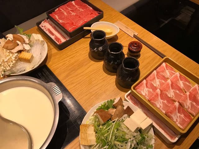 モーモーパラダイス 新宿明治通り店 - サブ画像1