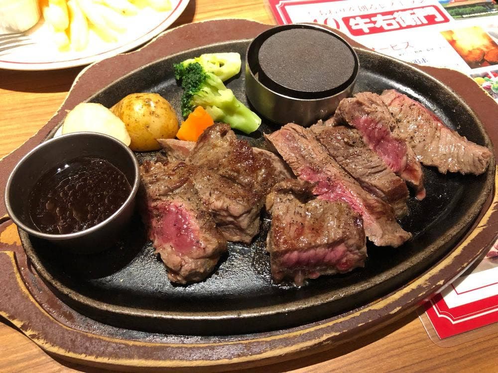 レストラン牛右衛門 浜町店