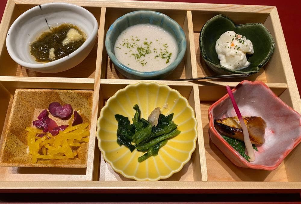 日本酒とSAKANA 魚や