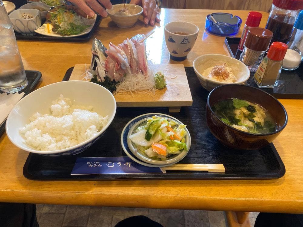 食い処 飲み処 むろ井