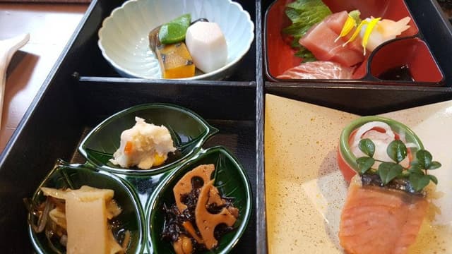 お食事処 扇 牛滝温泉 四季まつり - サブ画像1