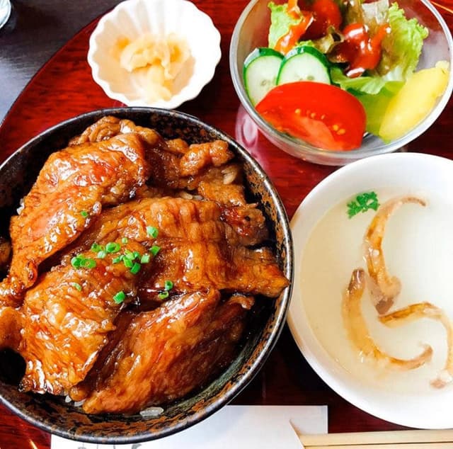 キッチン萬 - サブ画像1