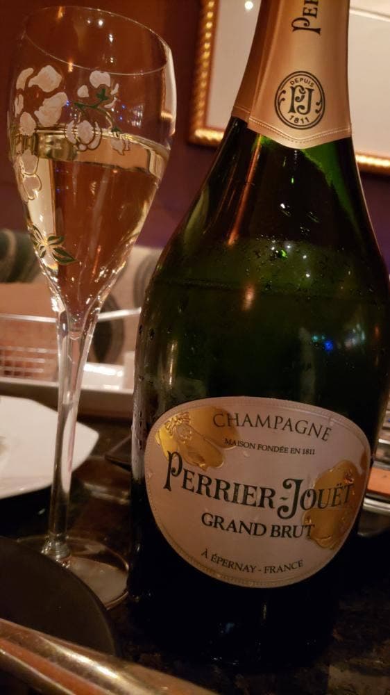 メインバー キャプテンズバー ヒルトン東京お台場 - サブ画像1