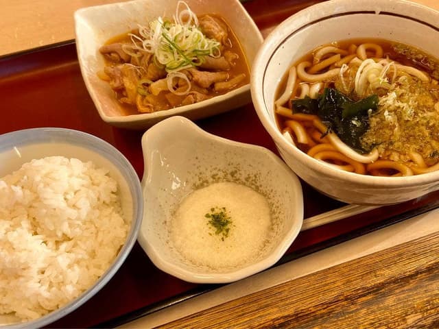 山田うどん 鶴ヶ島店 - サブ画像1