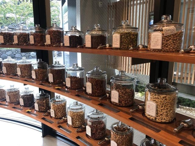 グルービーナッツ 鎌倉店 - サブ画像3