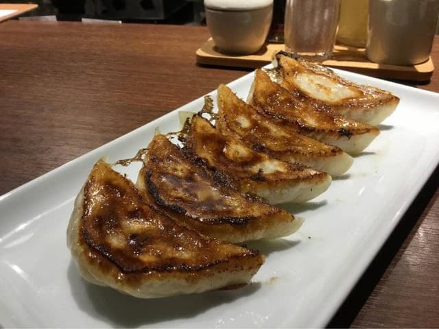 北新地ぎょうざ家 バル - サブ画像1