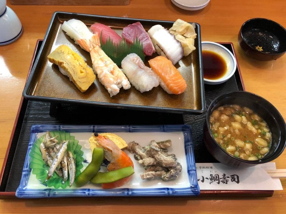 小鯛寿司