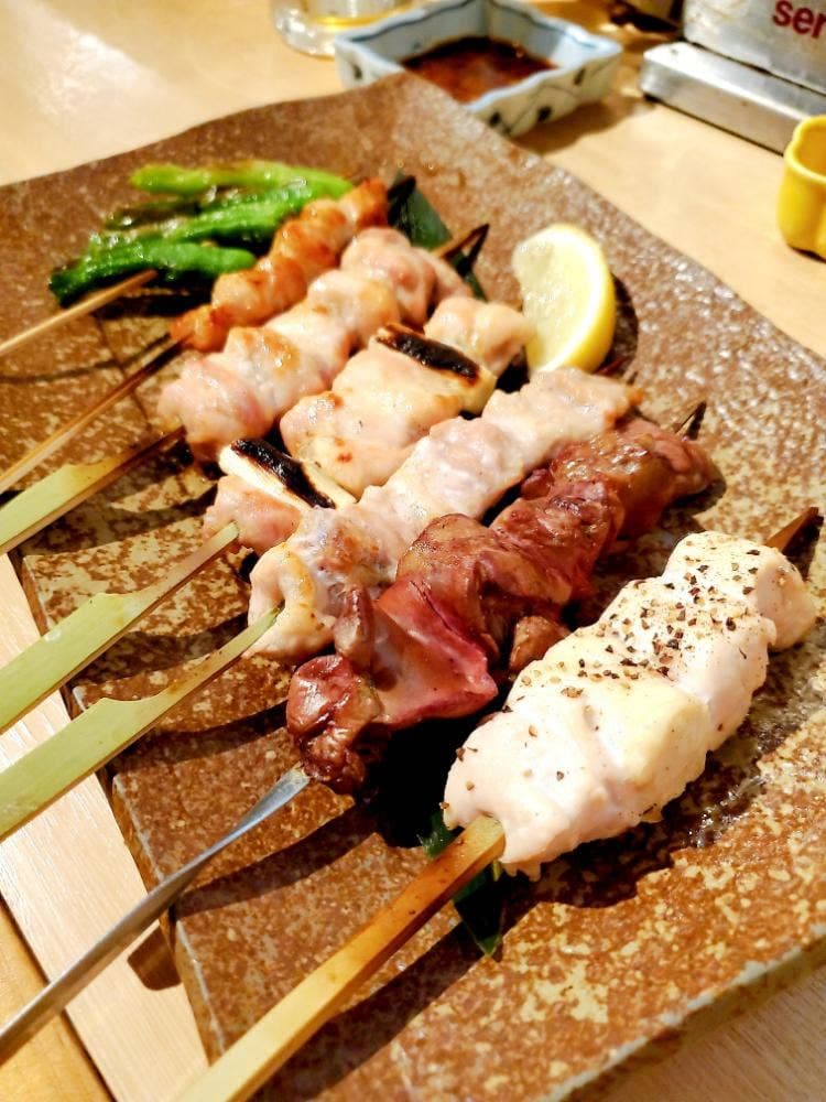 炭火焼とりや