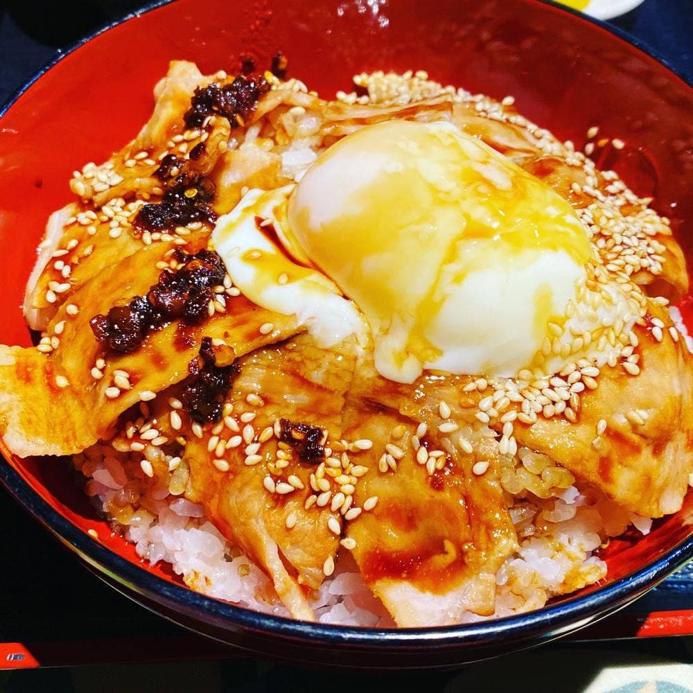 沖縄紅豚あぐー専門店 もも 大阪店