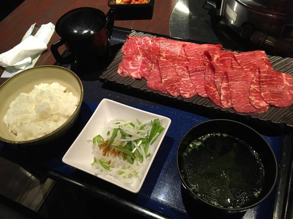 焼肉 蔵 野々市店