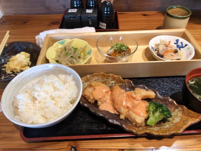 鉄板焼鳥くちばし 福島店 - サブ画像1