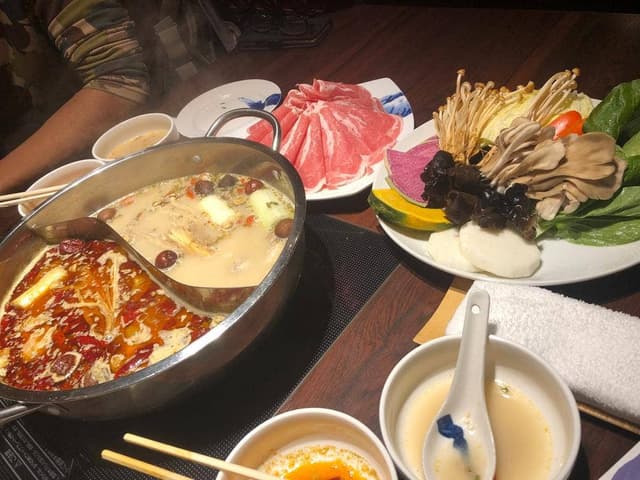 火鍋 小肥羊 新宿西口店 しゃおふぇいやん - サブ画像2