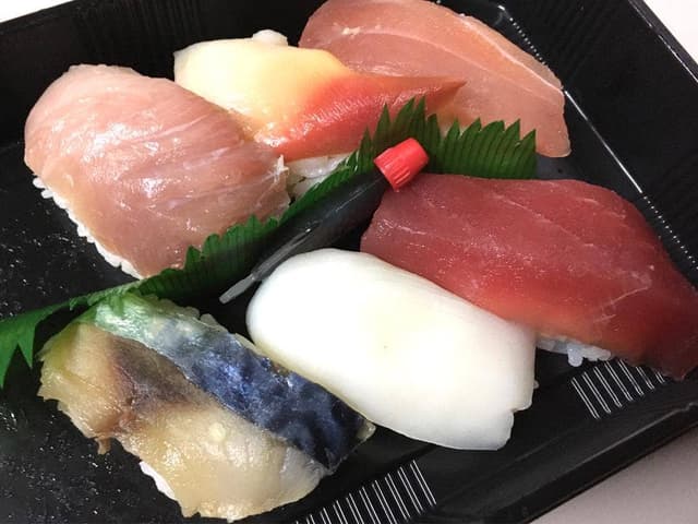 じんずし 大川店 - サブ画像1