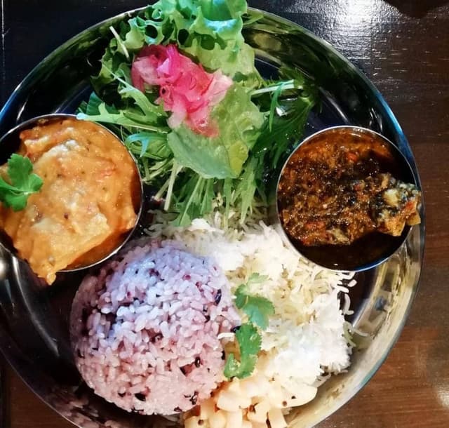 異国カレーと赤ワイン煮の店 hirune - サブ画像2