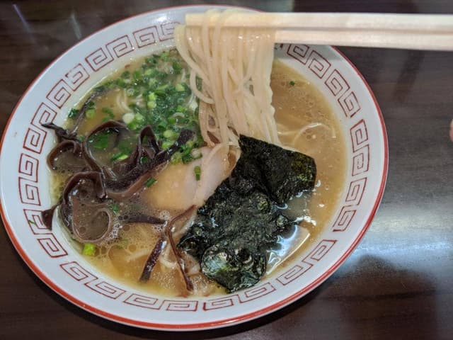 博多ラーメン八千亭 - サブ画像3