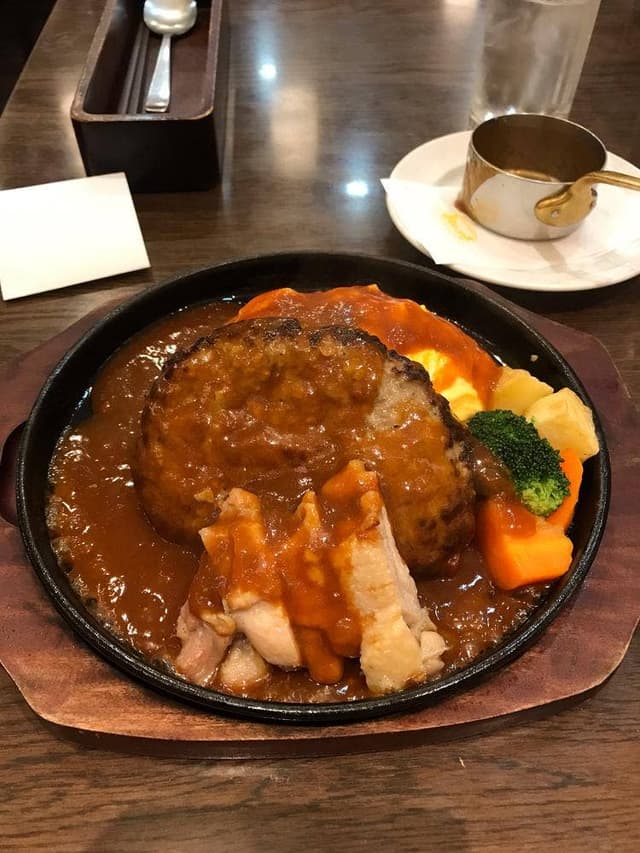 十六穀米オムライス&ドリア専門店 おむらいす亭 福岡ゆめタウン博多店 - サブ画像1