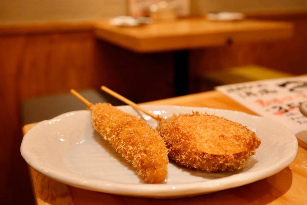 岐阜駅前酒場 串カツらく