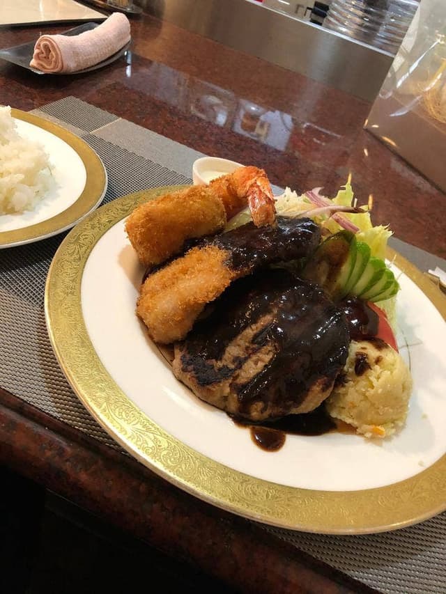 グリルフカオ - サブ画像3