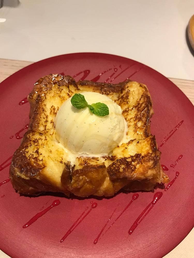 カフェ&シャンパーニュ 祇園ちから