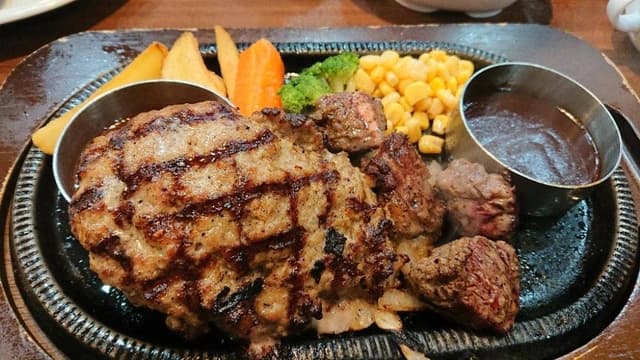 スエヒロ館 調布国領店 - サブ画像1