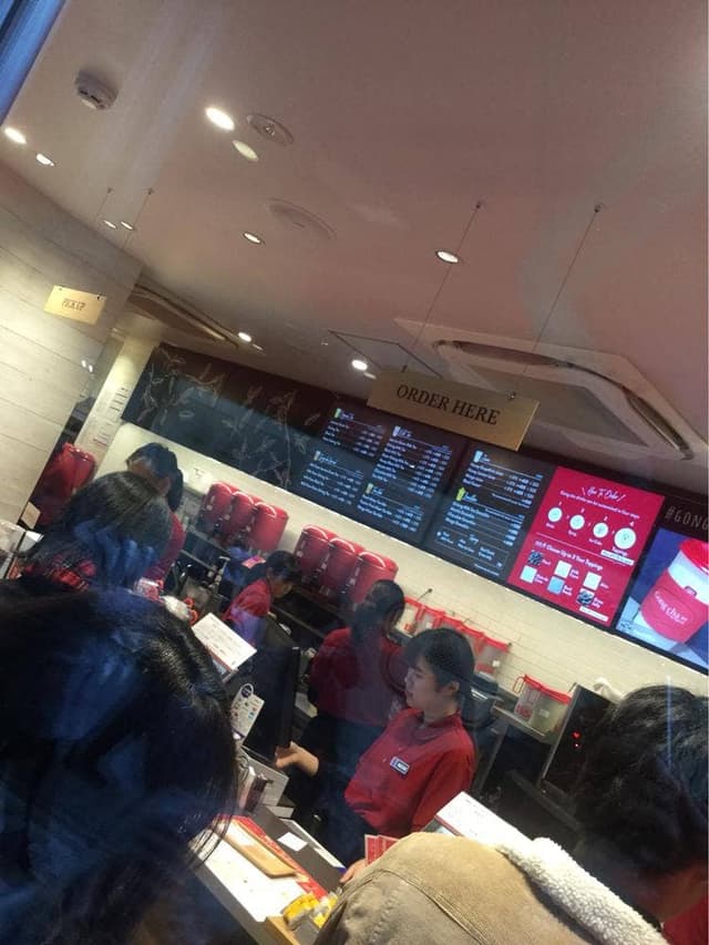 ゴンチャ 新宿東南口店 - サブ画像1