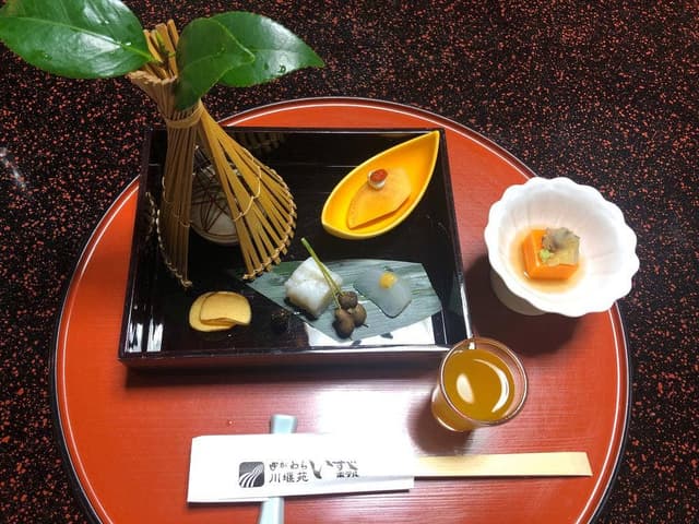 湯河原 川堰苑 いすゞホテル - サブ画像1
