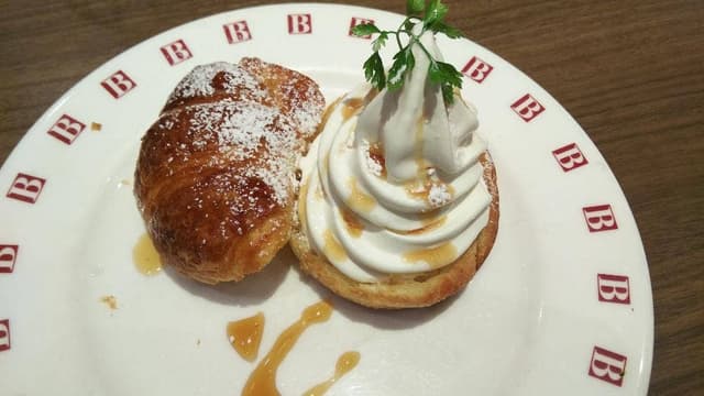 バケット ヨドバシ梅田店 - サブ画像2