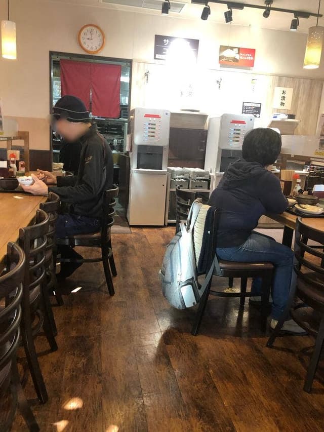 街かど屋 尼崎昭和通店 - サブ画像1