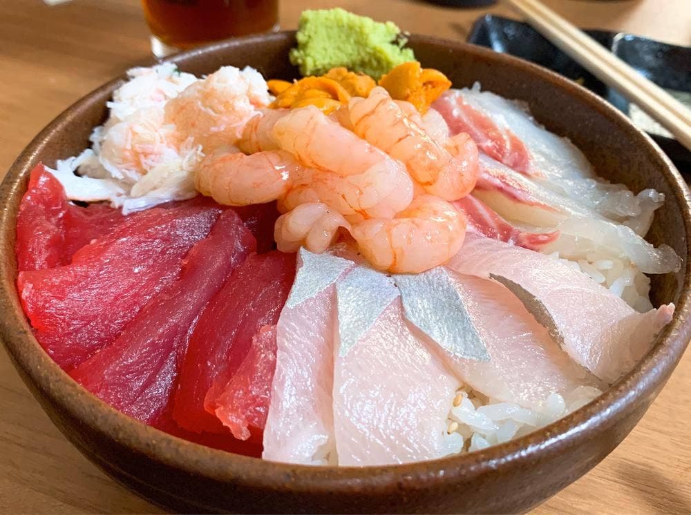 立ち呑み 活魚 ヤマサ