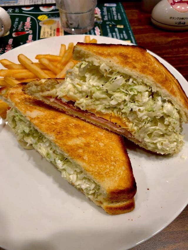 ジョナサン 馬車道店 - サブ画像1