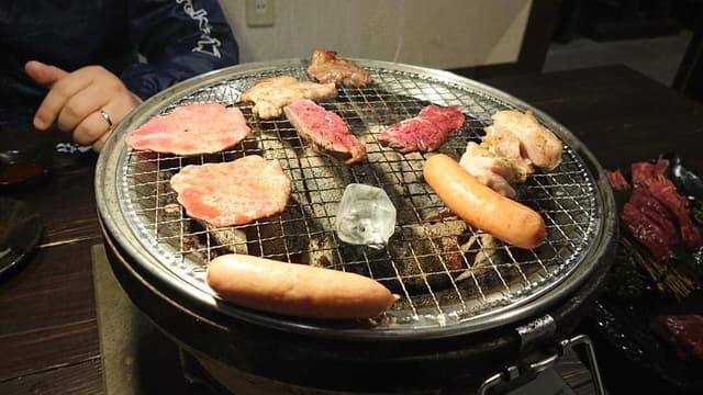 炭火焼肉 炙り火 - サブ画像1