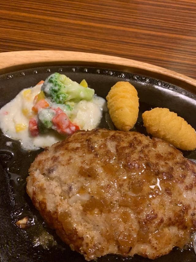 びっくりドンキー 佐賀北バイパス店 - サブ画像1