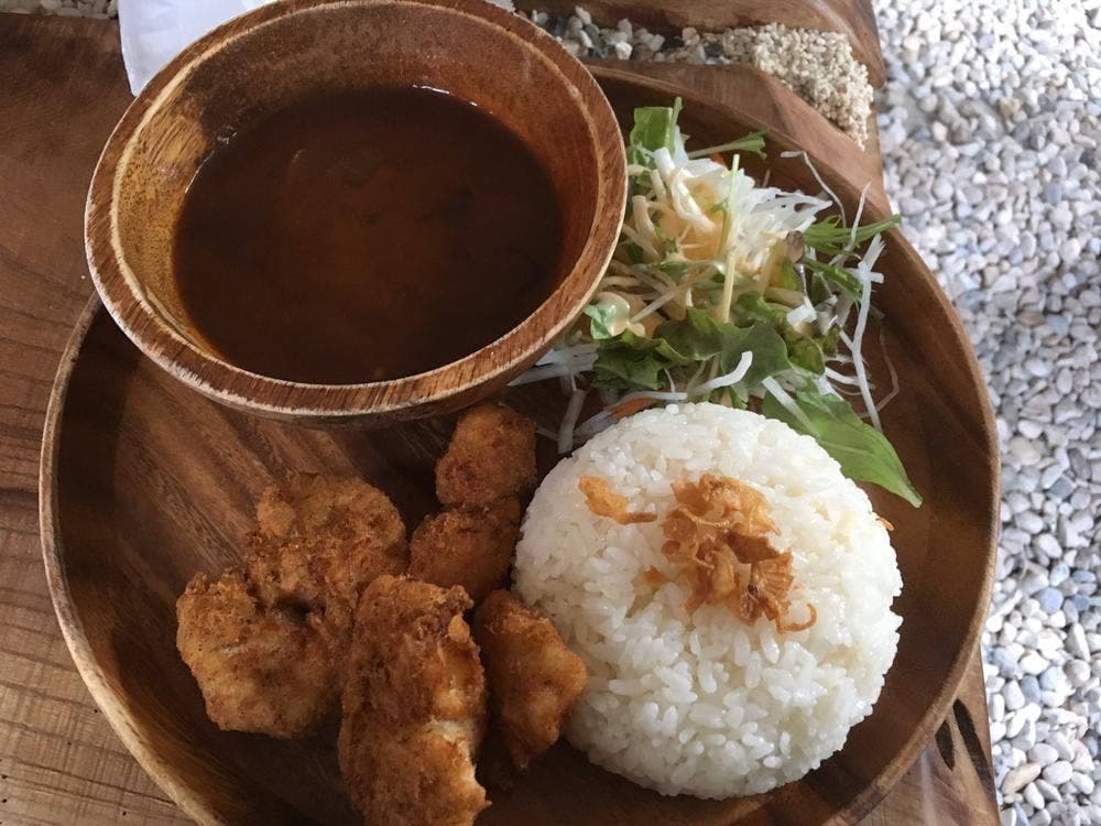 箱根彫刻の森駅カフェバーウッディー