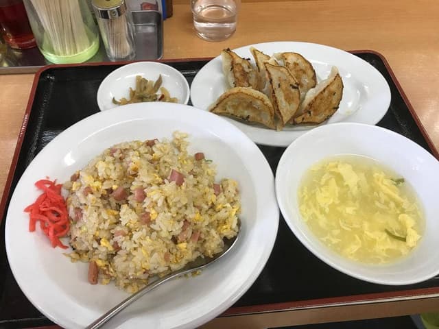 金石餃子 - サブ画像3